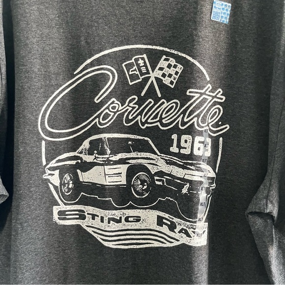 GM Official Licensed Corvette 1963 Sting Ray Hybrid Apparel Tee - Picture 2 of 8